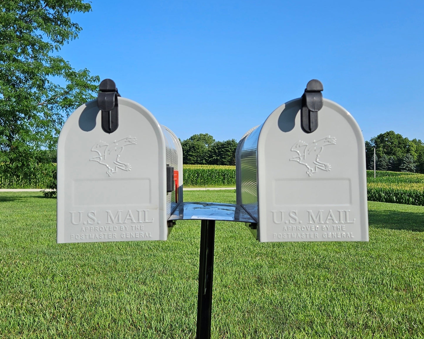 Concrete Base Double Freestanding Mailbox